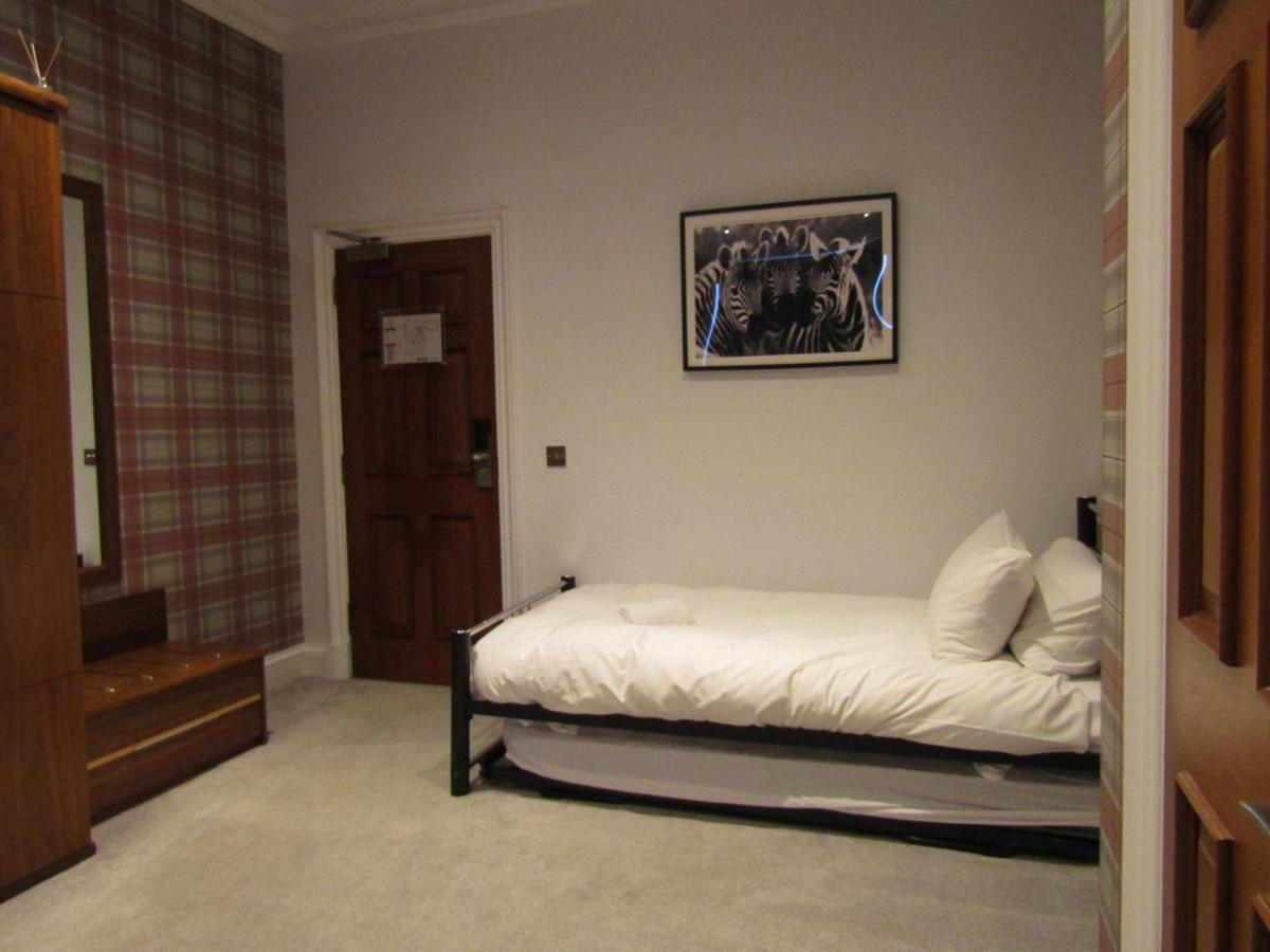 The Craigie Hotel Penicuik Extérieur photo