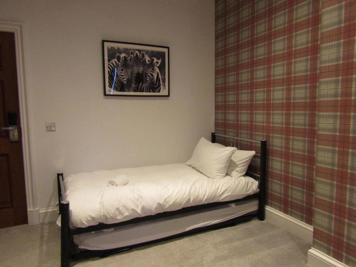 The Craigie Hotel Penicuik Extérieur photo